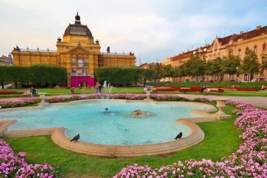 Apartment Heart Of Zagreb Exterior foto
